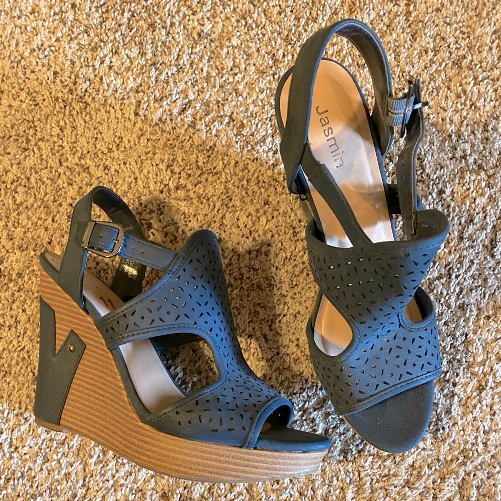 Blue Wedges SZ11